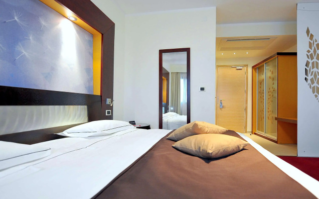 Mercure Olbia Hotel & SPA