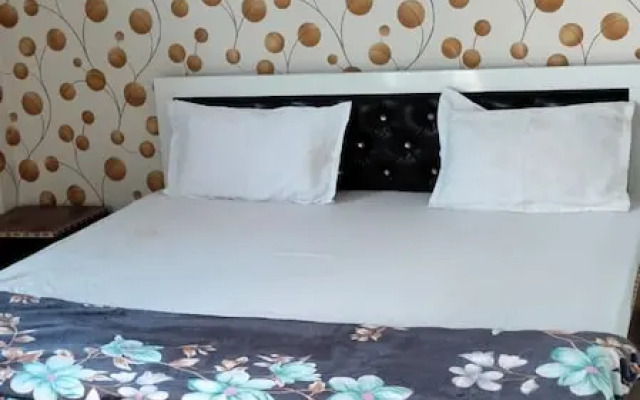 Prakash Palace Ayodhya