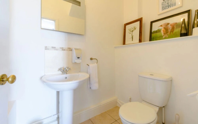 1 Roxby Terrace