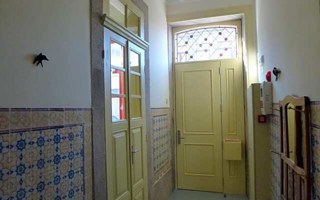 Canvas Atelier Hostel