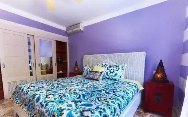 Beach Villas & Apartments Larimar