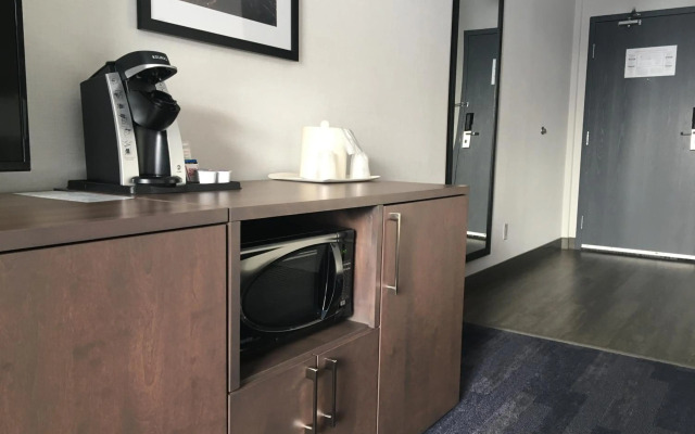 Holiday Inn & Suites Grande Prairie Conference Center by IHG