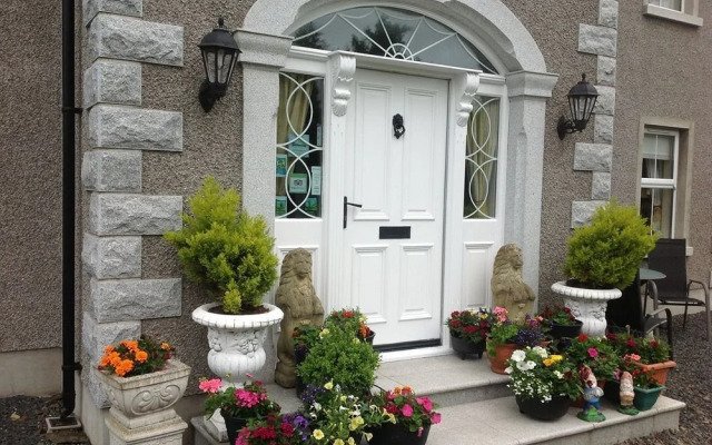 Hotel Calhoun by Oyo