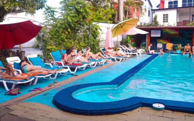 Zin Resort
