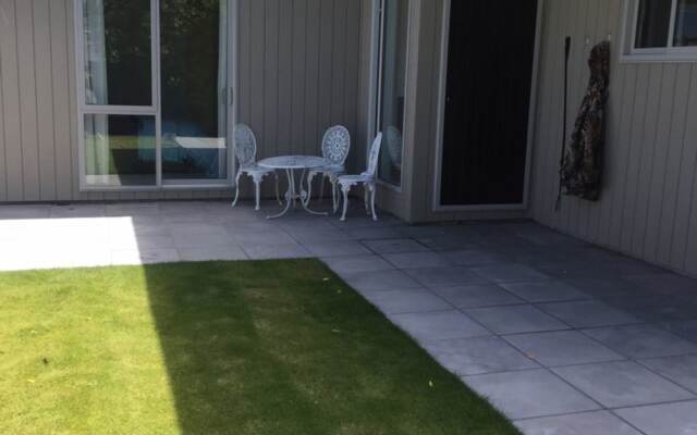 Peace on the Peninsula