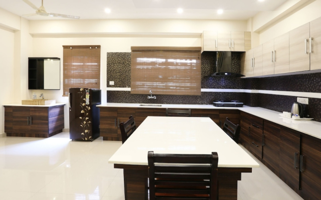 Treebo Cmks Habitat Center, Cochin