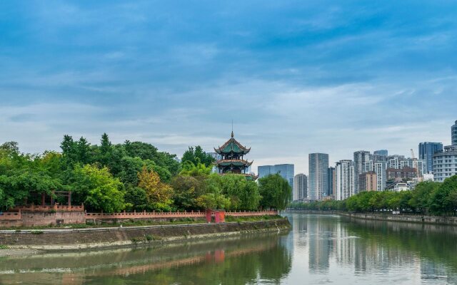 7 Days Inn Chengdu Neishuangnan Dashi West Road Branch