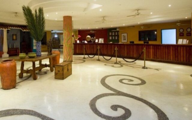 Costa Caribe Beach Hotel & Resort