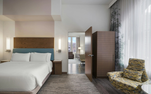 EVEN Hotel Pittsburgh Downtown by IHG