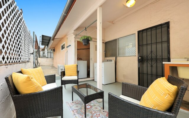 Stylish & Charming 15min to Downtown LA