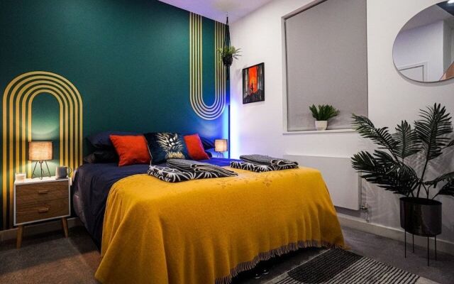 Luxury Stevenage Town Centre Apartment