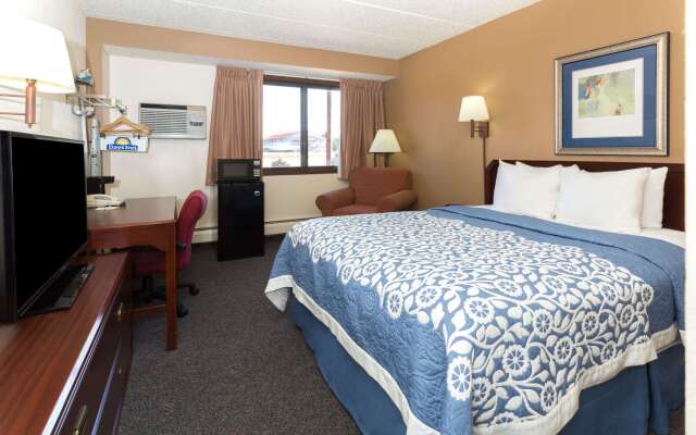 Days Inn by Wyndham Fort Collins