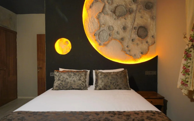 Moonlight  Of Cappadocia