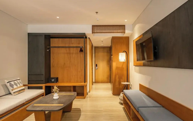 1BR Luxe Pool Apartment in Nusa Dua