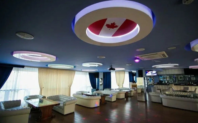 Arena Hotel