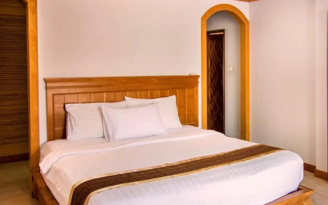 Grand Condo Lotus Pool Villa near the beach