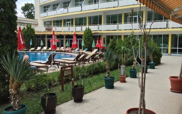 Park Oasis Hotel Nessebar