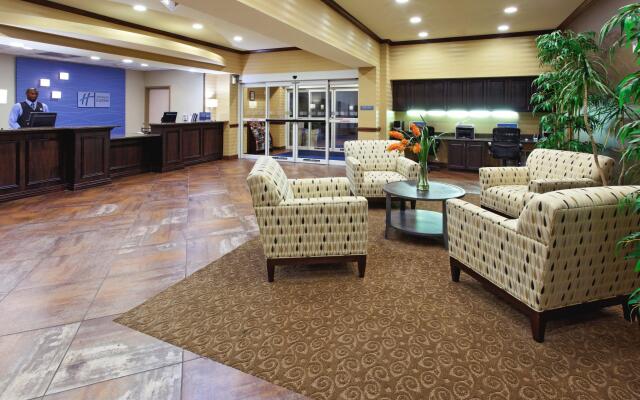 Holiday Inn Express Hotel & Suites Cleburne, an IHG Hotel