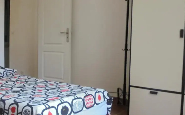 Home in Malakoff