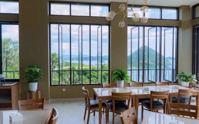 Flamingo Bajo Waecicu