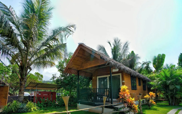 The Lazy Cabanas