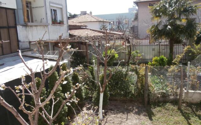 Apartments in Guest House Silent Nature