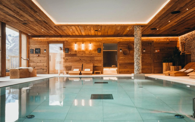Lodji Hotel