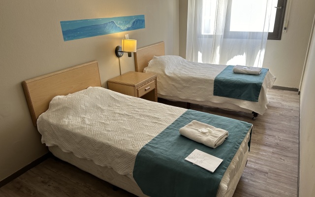 Hotel Azul by MH