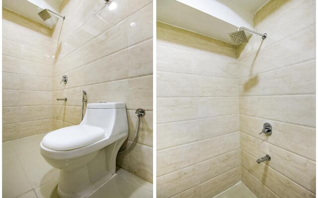 OYO Flagship 76399 Rajouri Garden