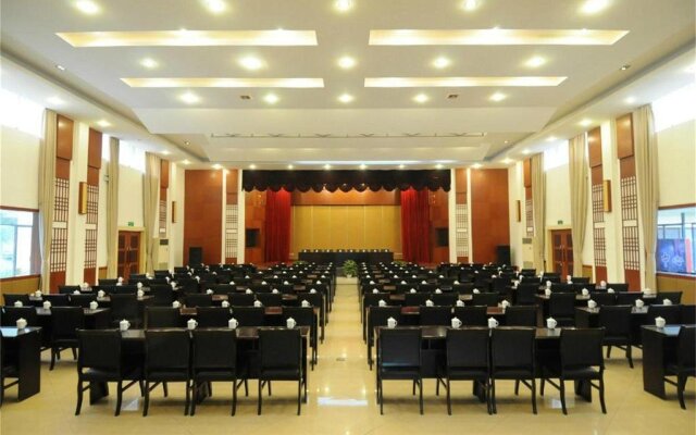 Emei Mount Xiuhu Holiday Resort