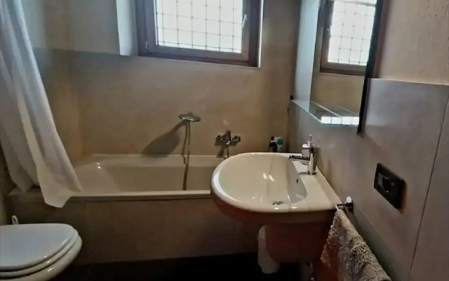 Apartment in Iseo With Swimming Pool