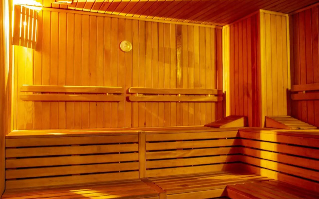 Bursa Palas