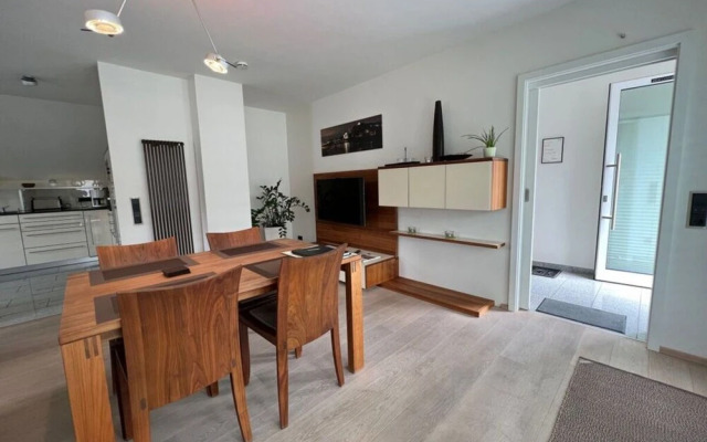 Savoir Vivre Modern Retreat