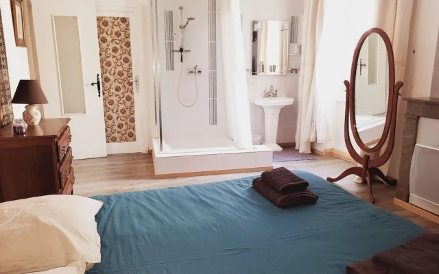 Bright Apartment in Saint Ambroix Near Amenities