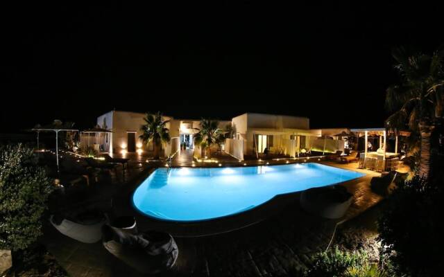 Queen Boutique Suites