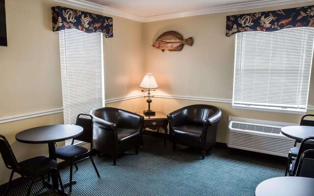 Econo Lodge Crystal Coast