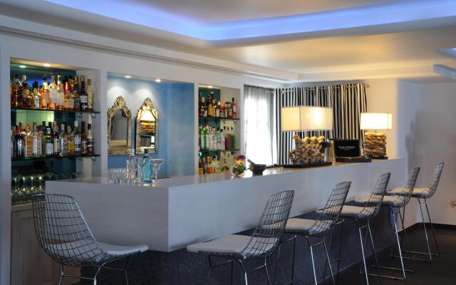 Aressana Spa Hotel and Suites