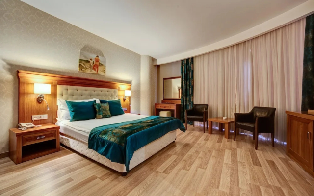 Yücesoy Liva Hotel Spa & Convention Center Mersin