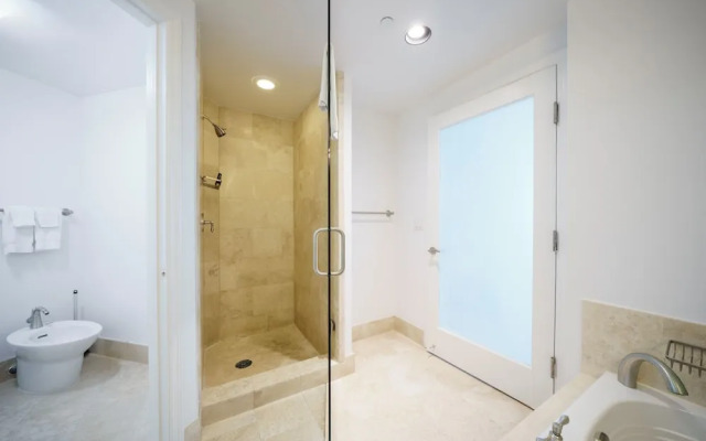 Residences at Fontainebleau Miami