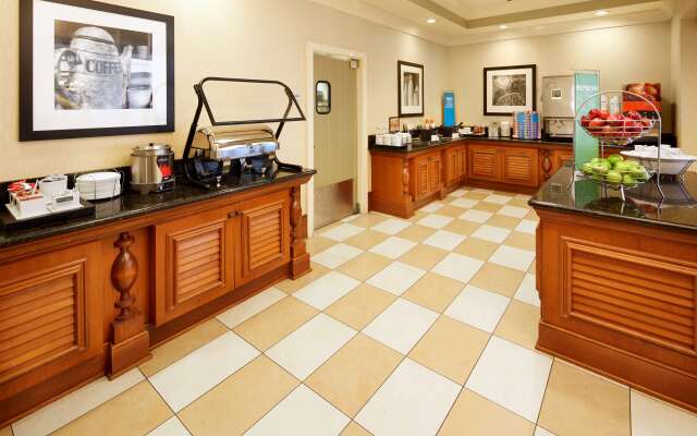 Hampton Inn & Suites Savannah/Midtown