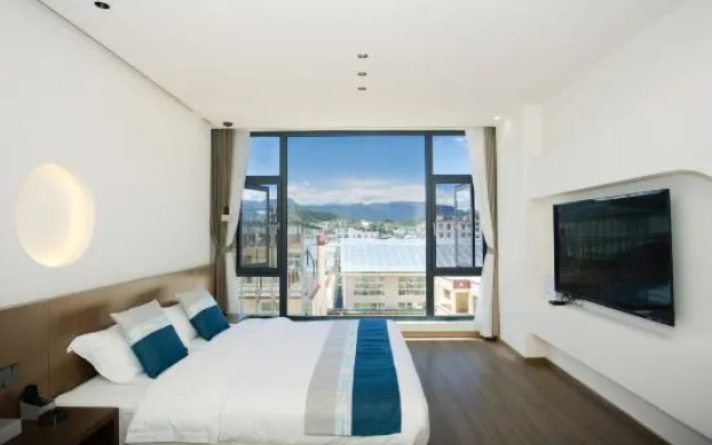 Shallow Mountain ·Snow Mountain View and Oxygen Supply Homestay (Dukezong Ancient City Branch) – Guest Rooms – Shangri-La
