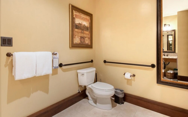 Arrowleaf Lodge - 1 Bed Studio #100a