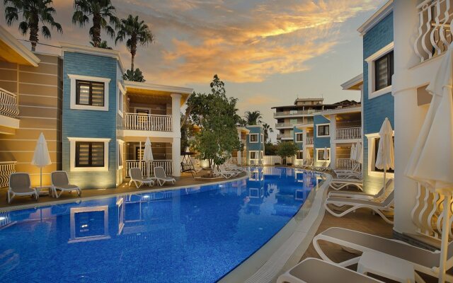 Quattro Beach Spa & Resort Hotel