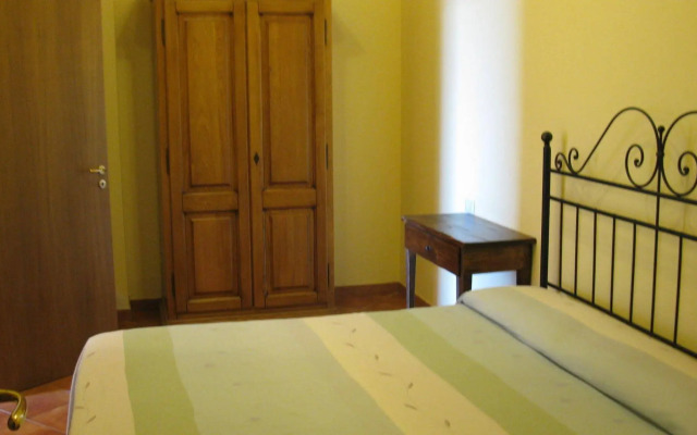 La pietra antica O' munti