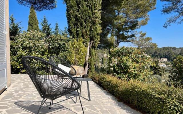 Les Hauts De La Riviera