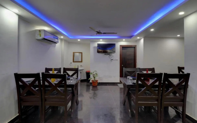 Treebo Trend Hotel Nv