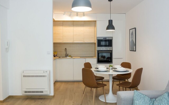 FM Luxury 1-BDR Apartment - Stylish Retreat