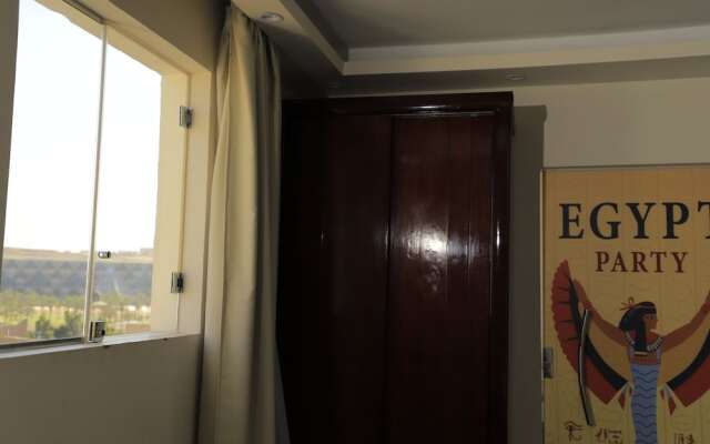 Jewel Grand Museum  Pyramids View