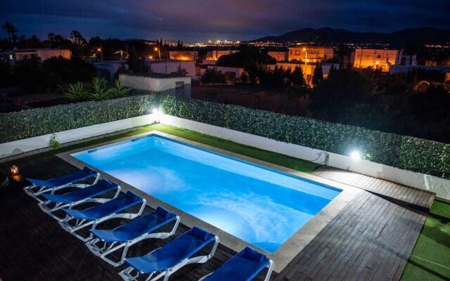Villa Topaz