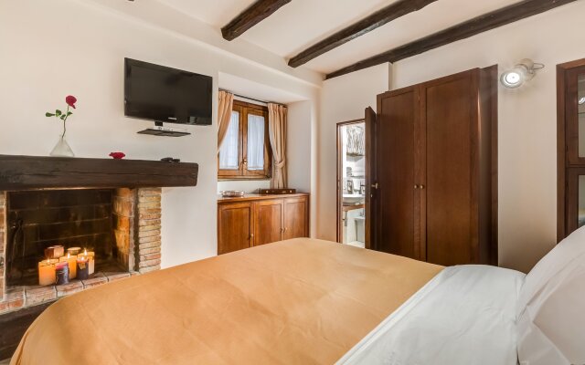 Luxury Navona